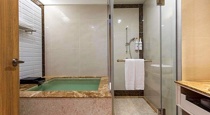 Chungtang Spring Flagship Hotel