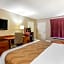 Quality Inn & Suites near Robins Air Force Base