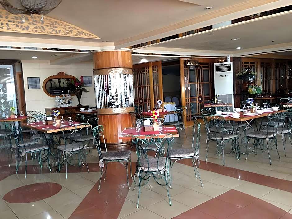 Pearlmont Hotel