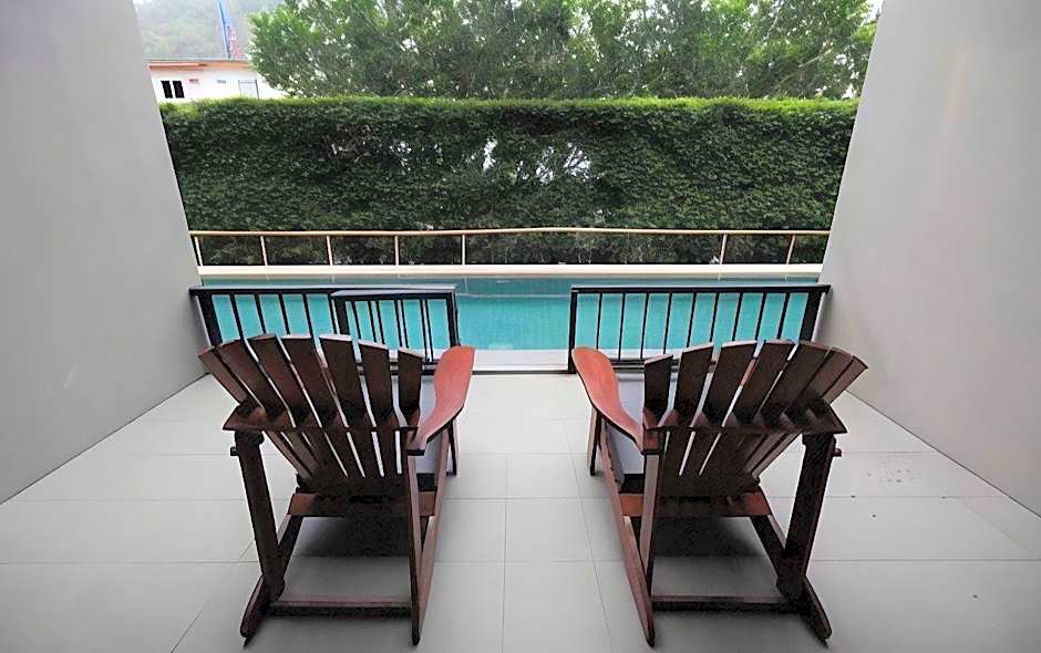 The Melody Phuket Hotel (SHA Plus)