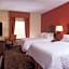 Hampton Inn By Hilton And Suites Woodstock