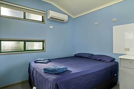 Standard Studio Cabin - Pet Friendly