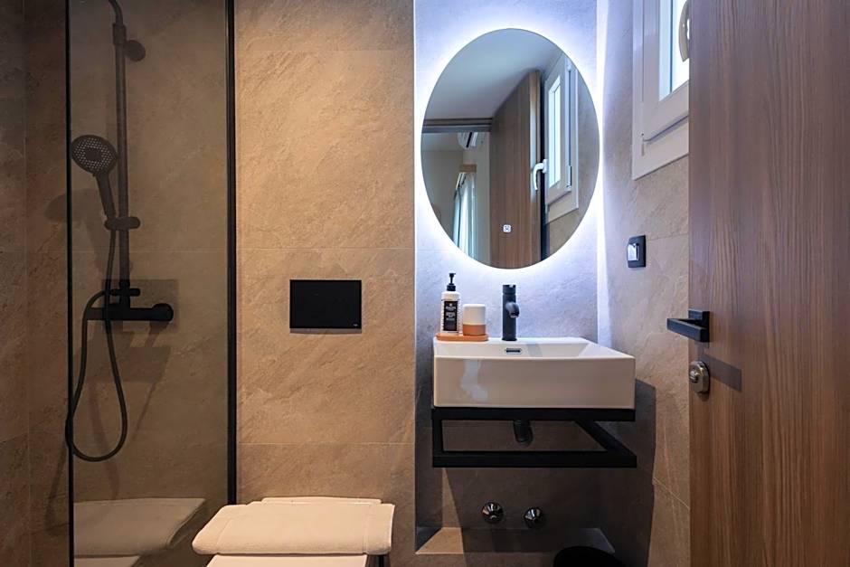 Frati Villas Beachfront