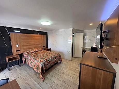 Economy Single Room