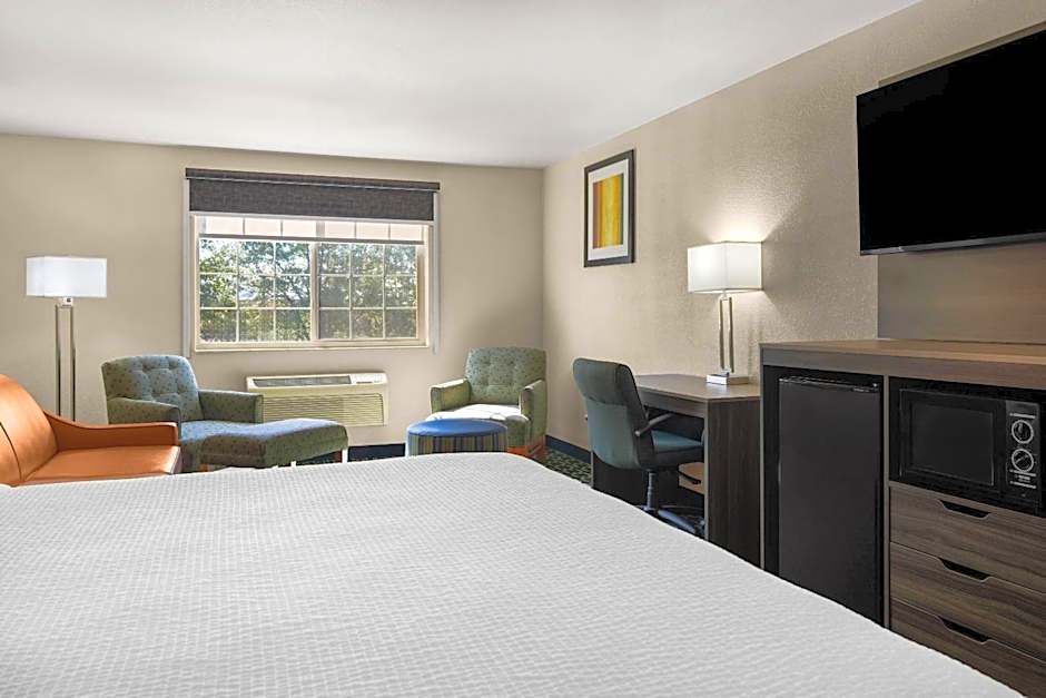 Baymont by Wyndham Santa Fe