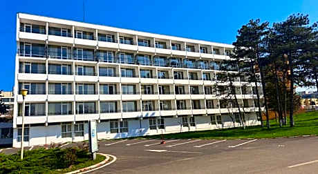 Double or Twin Room Ground Floor