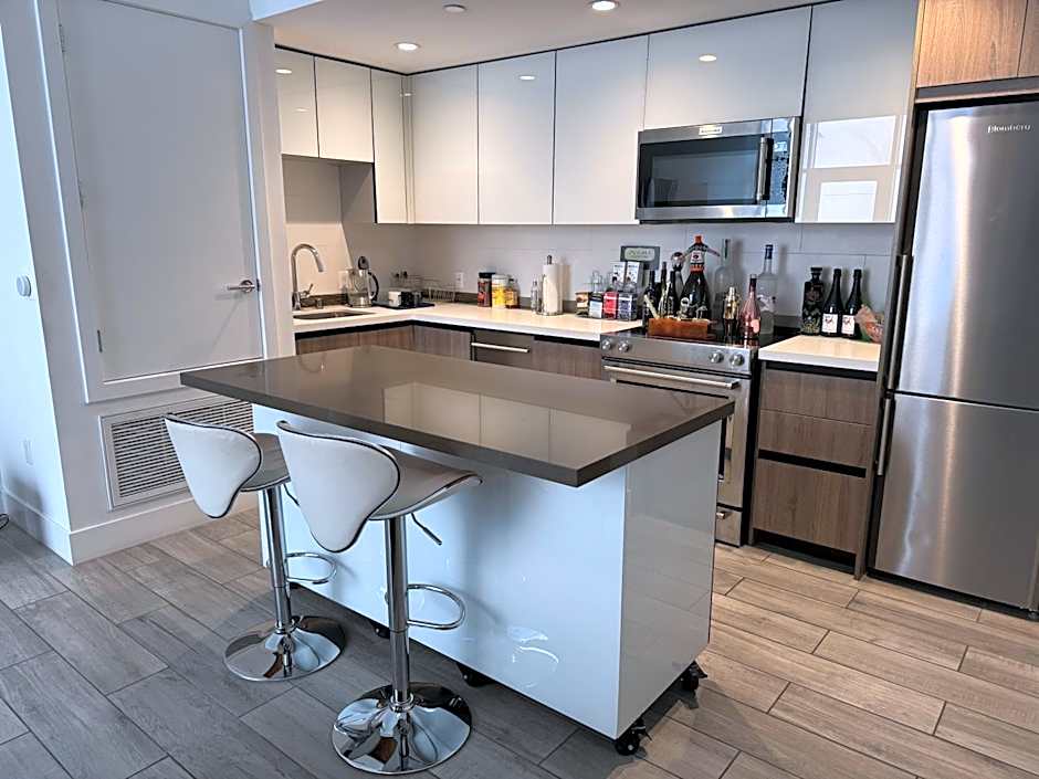 Luxury designed loft hotel 1 bedroom in Hollywood