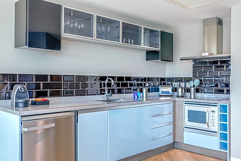 Captain's Club Hotel & Spa