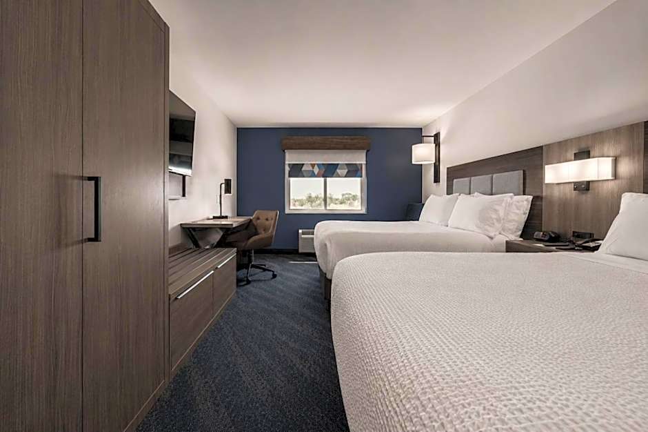 Holiday Inn Express & Suites Niagara Falls By IHG