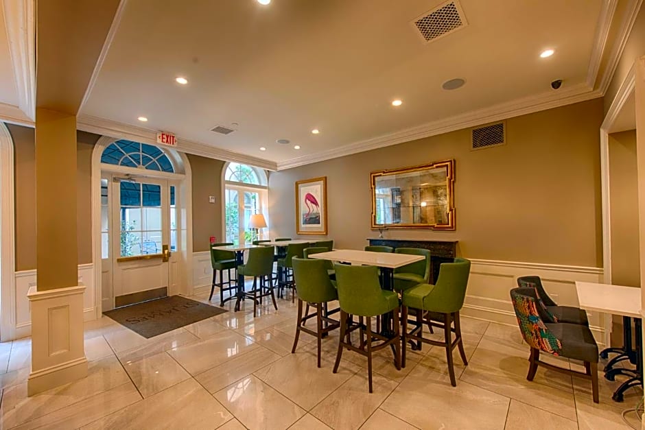 voco St. James Hotel By IHG