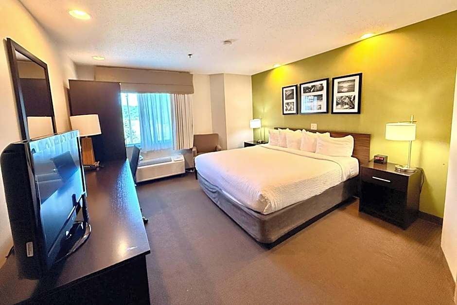 Sleep Inn & Suites Niantic North