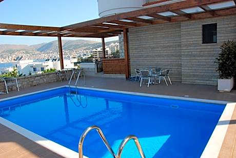 Hotel Sole - Alojamientos en SARANDE