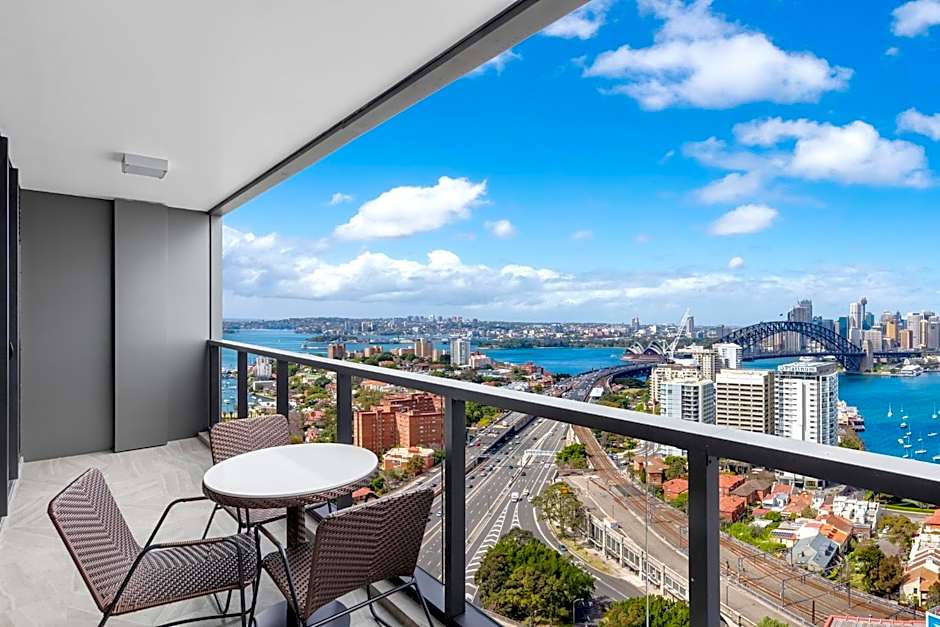 Meriton Suites North Sydney
