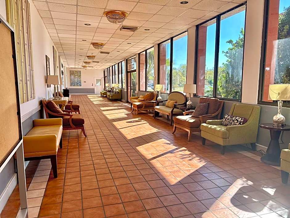 The Grand Hotel Spindletop