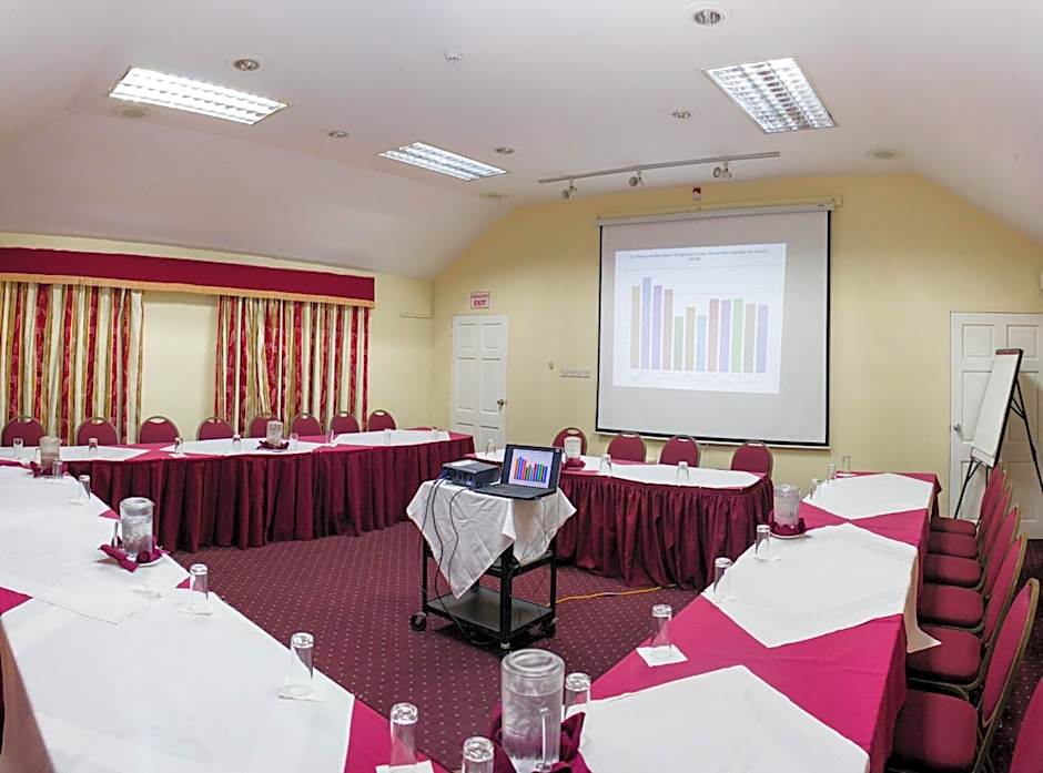 Bay Gardens Hotel