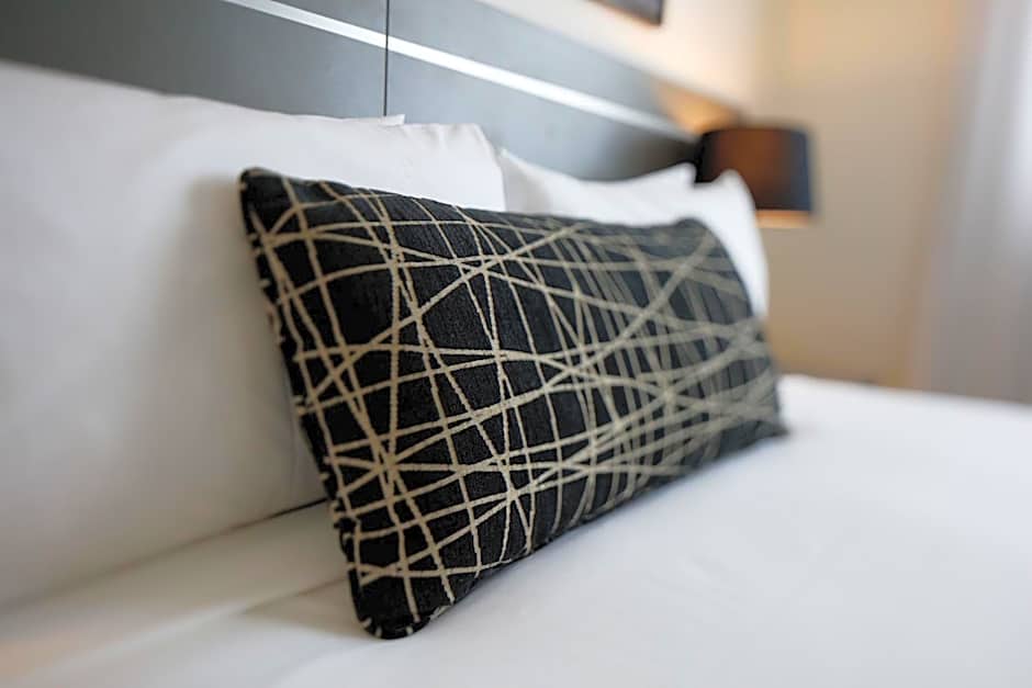 Central Kensington Apartments