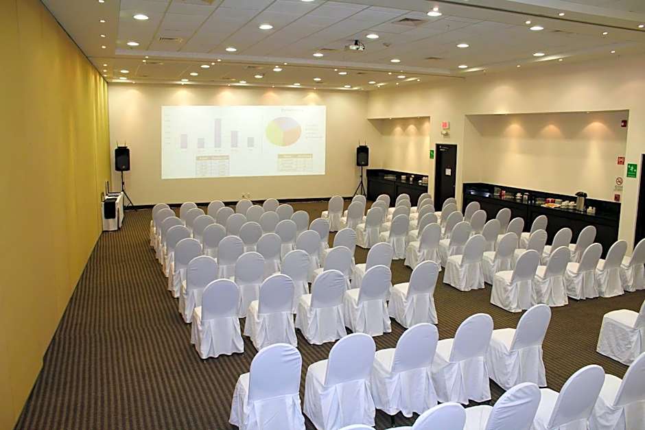 Holiday Inn Express Mérida By IHG