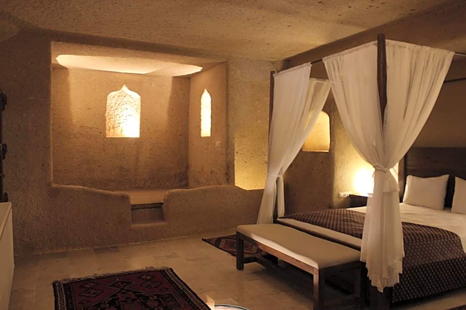 Helike Cave Suites