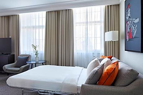 Royal Apartment, 2 Bedrooms, Kitchen (2 Double Beds)