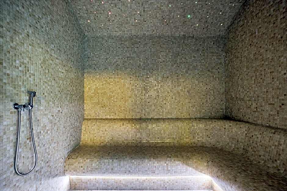 La Fleur Boutique Hotel