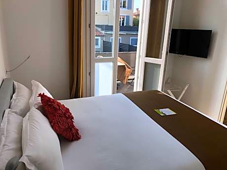 Double Room with Terrace