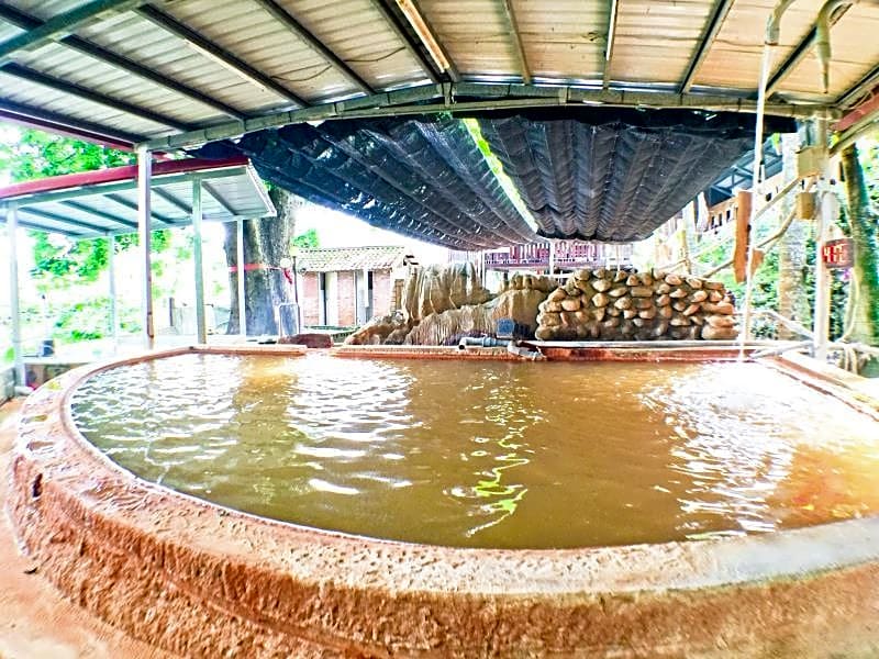 Ruei Suei Hot Spring Hotel
