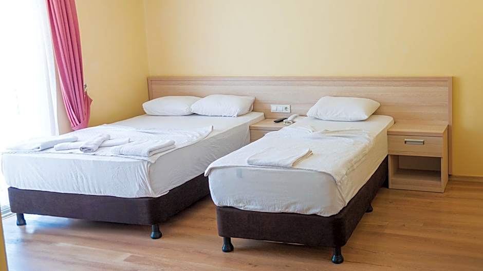 Magic Tulip Beach Hotel