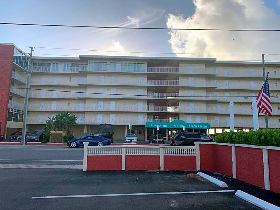 Island Inn unit 315