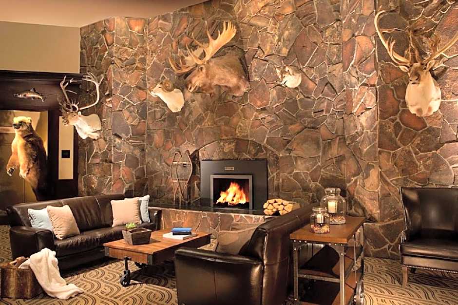 The Lakefront Anchorage - A Millennium Hotel