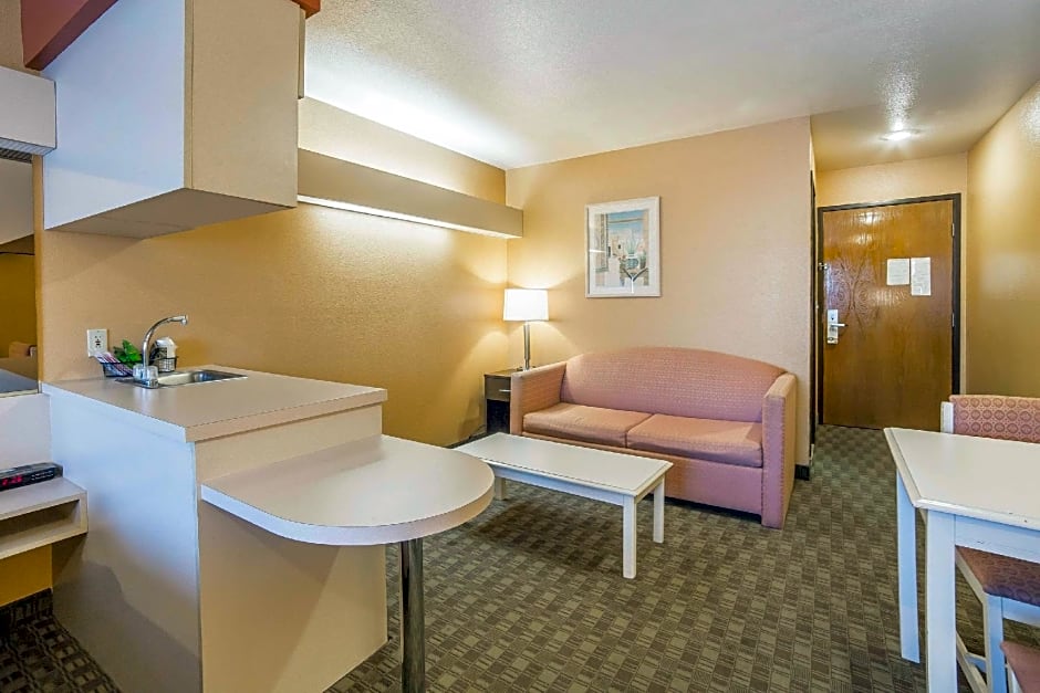 Quality Inn & Suites Elko