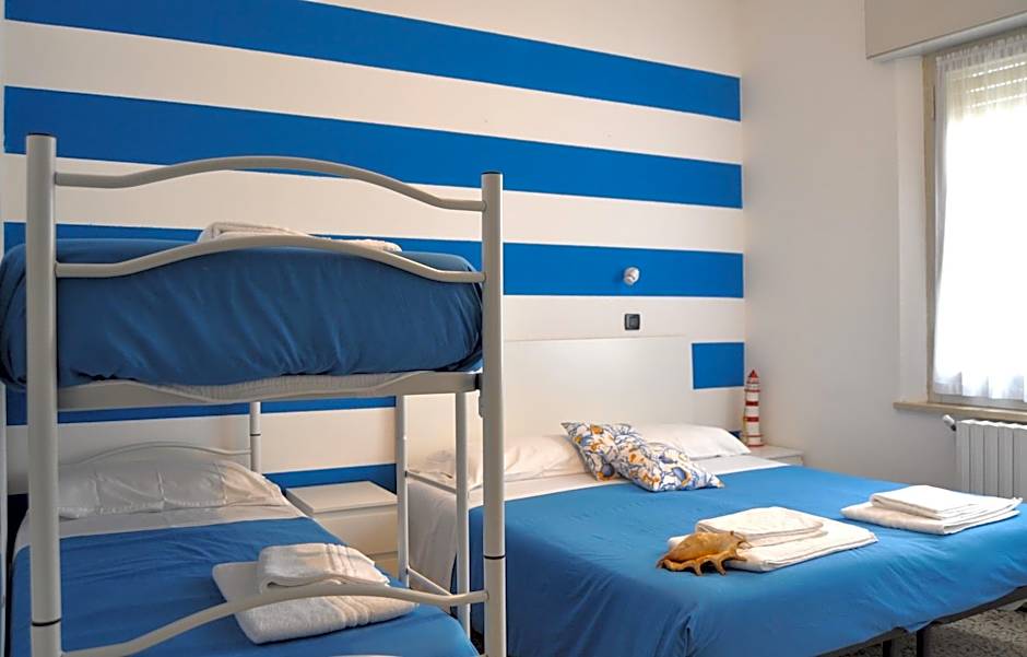 Hotel Susy - Bakery & Gluten Free Home Made - direttamente su viale Dante a due passi dal mare