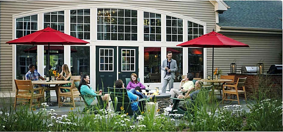 Green Mountain Suites Hotel