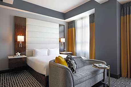 Spa King Room with Fireplace