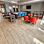 Holiday Inn Express Hotel & Suites Cincinnati-Blue Ash By IHG