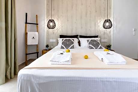 Lemonia Suites with outdoor BBQ area