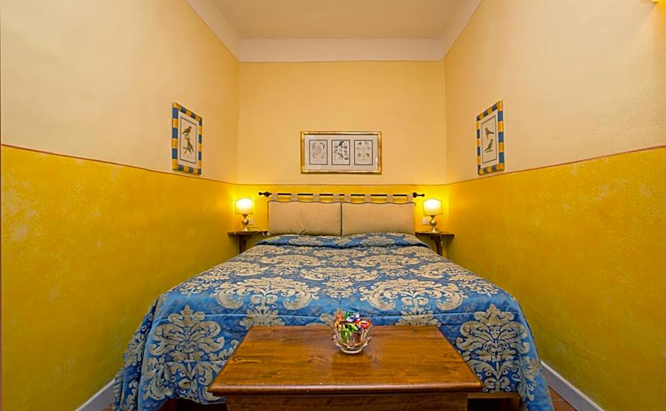 La Casa Del Garbo - Luxury Rooms & Suite