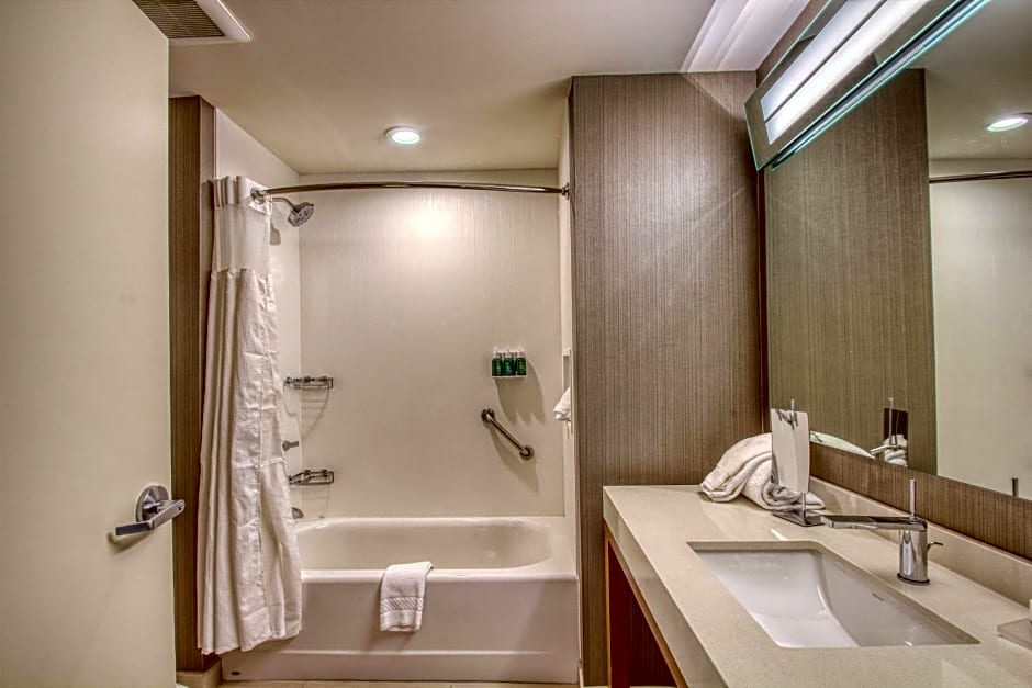 Courtyard by Marriott Fargo