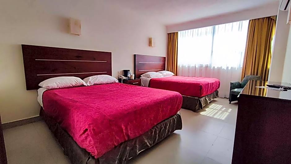May Palace Hotel 