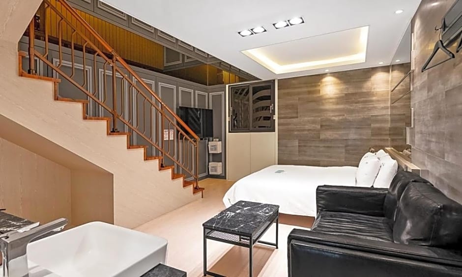 Pohang A1 Hotel Yeongildae Branch