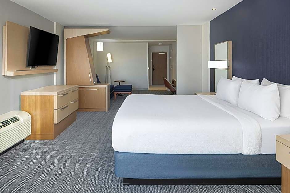 Courtyard by Marriott Jacksonville