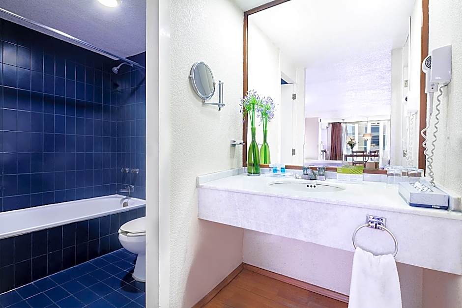 Exe Suites San Marino