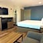 Baymont by Wyndham Manteca