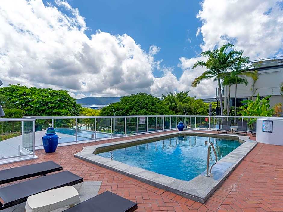 BreakFree Royal Harbour