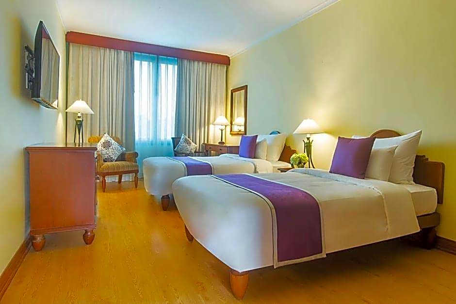 Hai Phong Harbour View Hotel