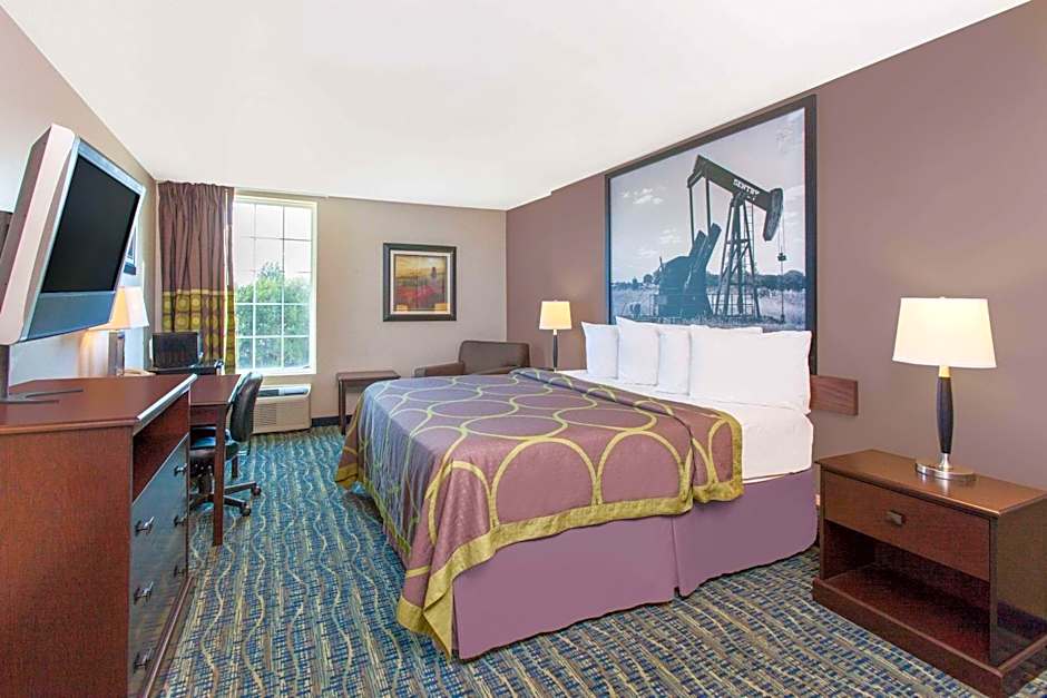 Super 8 by Wyndham Oklahoma City