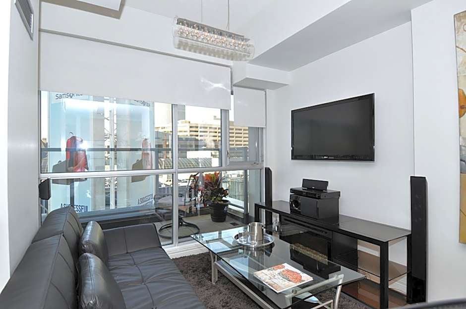 Yonge Suites Apart Hotel