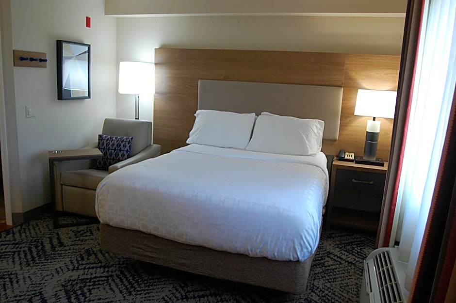 Candlewood Suites Harrisburg By IHG