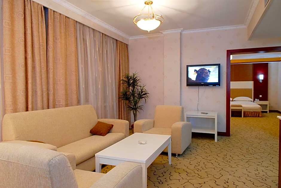 G Empire Hotel