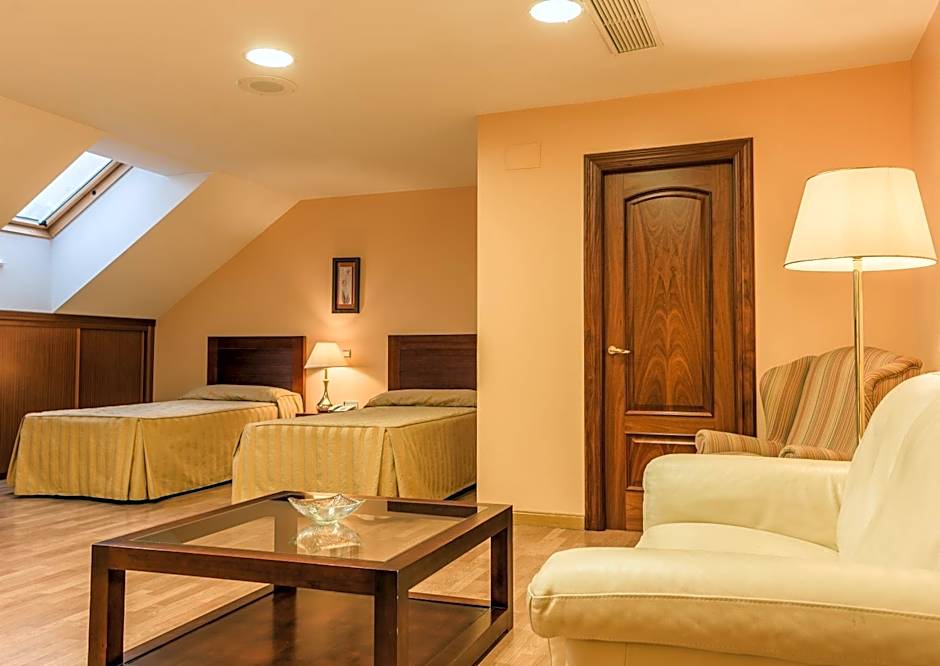 Photo 1 of 7 of Quadruple Room (4 Adults)