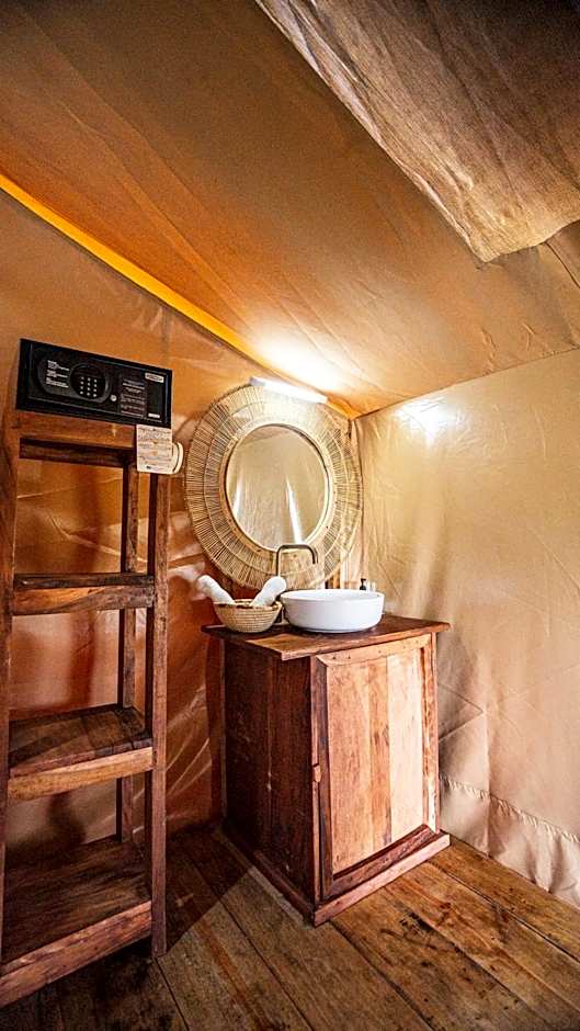 Africa Safari Serengeti Ikoma